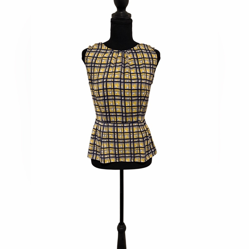 Banana Republic Sleeveless Women's Top - Yellow and Black patterned
